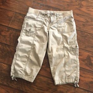 Sonoma khaki capri/cargo pant
